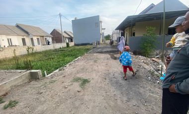 Rumah murah Sidoarjo dua ratus juta lokasi depan perumahan