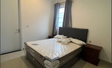 Disewakan Rumah Siap Huni Cluster De Maja di De Park  bsd