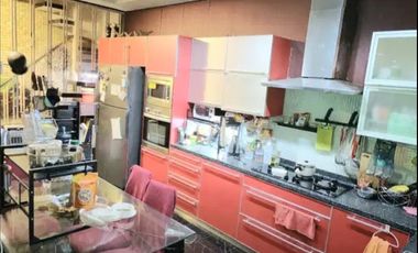 Rumah di Bintaro Sektor 9, Lokasi strategis dekat Pasmod Bintaro