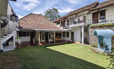 Rumah Klasik Terawat Lok Istimewa Jarang Ada Sayap Riau Bandung