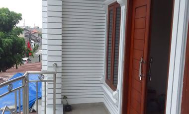 Disewakan Rumah Siap Huni 2 Lantai Di Matraman Jakarta Timur