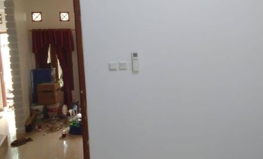 Disewakan Rumah Siap Huni 2 Lantai Di Matraman Jakarta Timur