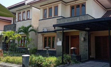 Rumah Mewah di Jogja Regency Dekat UGM, Atma Jaya, Ambarrukmo Plaza