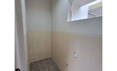 Dijual CEPAT Dan murah  Rumah di Gading Serpong Cluster Samara