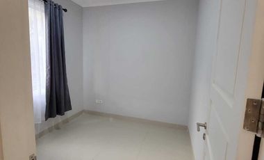 Dijual CEPAT Dan murah  Rumah di Gading Serpong Cluster Samara