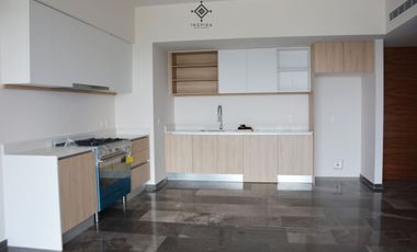 Departamento en renta en Torre Via del Bosque en  Zapopan.