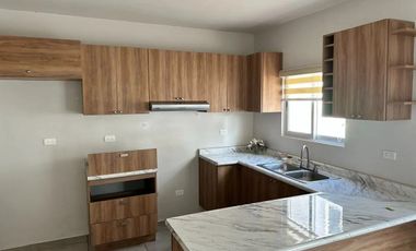 Casa en renta en Valparaíso, 3 recámaras 2.5 baños