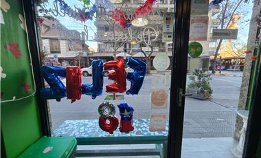 Venta Derecho de Llaves, Comida al paso, Providencia