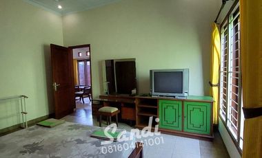 Rumah Homestay Luas 400 Meteran dekat SMAN 1 Yogyakarta