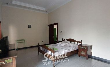 Rumah Homestay Luas 400 Meteran dekat SMAN 1 Yogyakarta