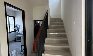 Dijual rumah siap huni tipe Calathea komplek The Pavillion