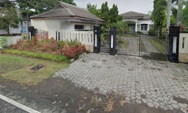 Ideal Strategis Rumah Luas 2500 Meter Tengah Kota Klaten dkt Alun-alun