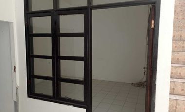 Disewakan Rumah 2 lantai di Pacar Kembang Surabaya