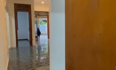 Disewa rumah baru renovasi Duren sawit Jakarta timur