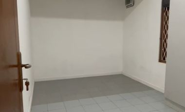 Disewa rumah baru renovasi Duren sawit Jakarta timur