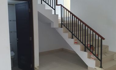 Dijual Rumah 2 Lantai Gandeng Cluster Arana Harapan Indah Bekasi