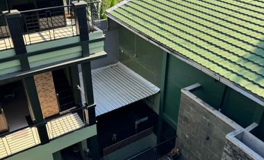 Dijual Rumah Luxury Tengah Kota