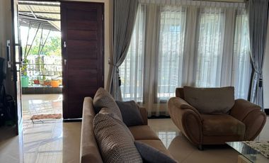Dijual Rumah Luxury Tengah Kota