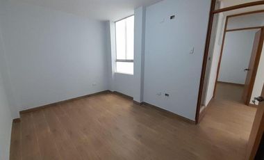 VENTA DE DEPARTAMENTO EN CAJAMARCA EN LARRY JHONSON 2DO PISO INTERIOR