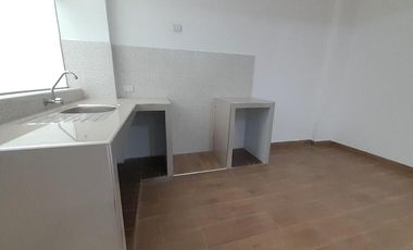 VENTA DE DEPARTAMENTO EN CAJAMARCA EN LARRY JHONSON 2DO PISO INTERIOR