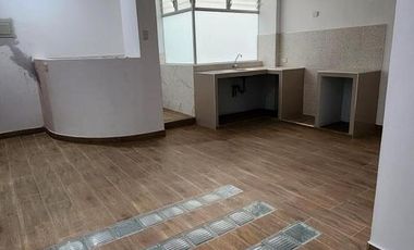 VENTA DE DEPARTAMENTO EN CAJAMARCA EN LARRY JHONSON 2DO PISO INTERIOR