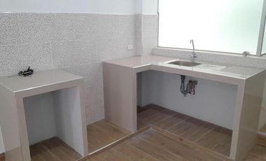 VENTA DE DEPARTAMENTO EN CAJAMARCA EN LARRY JHONSON 2DO PISO EXTERIOR