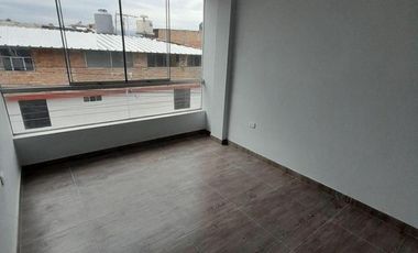 VENTA DE DEPARTAMENTO EN CAJAMARCA EN LARRY JHONSON 3ER PISO EXTERIOR