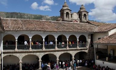 DEPARTAMENTO DE OCASIÓN EN HUAMANGA – AYACUCHO