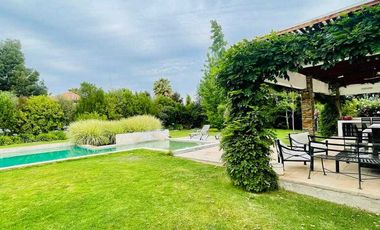 Casa en arriendo en TALAGANTE