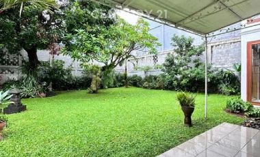 Disewakan Rumah Di Lokasi Tenang Dan Nyaman Di Jakarta Selatan