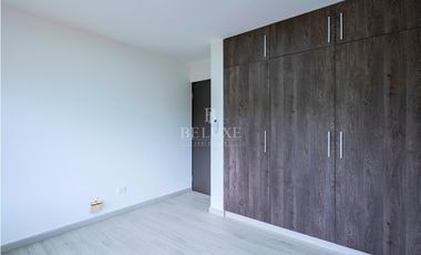 VENDO PH VILLA VALENCIA CASA DE ESQUINA, COSTA SUR (2)