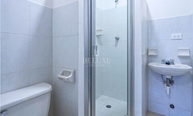 VENDO PH VILLA VALENCIA CASA DE ESQUINA, COSTA SUR (2)