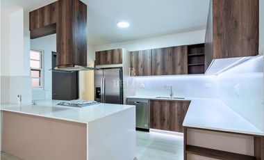 VENDO PH VILLA VALENCIA CASA DE ESQUINA, COSTA SUR (2)