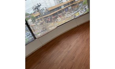 EL DORADO / GALERIAS COLONIAL / 42M / CONSULTORIO / AIRES JC