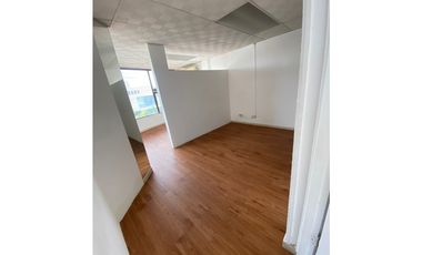 EL DORADO / GALERIAS COLONIAL / 42M / CONSULTORIO / AIRES JC