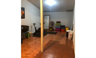 PARQUE LEFEVRE / 250M / 3 HABITACIONES / DE ESQUINA / CON ANEXO