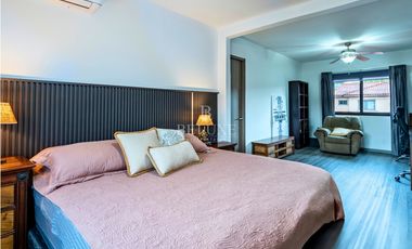 VENTA CASA REMODELADA EN PH VERSALLES 1, JUAN DIAZ (2)