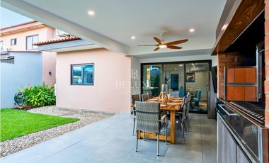 VENTA CASA REMODELADA EN PH VERSALLES 1, JUAN DIAZ (2)