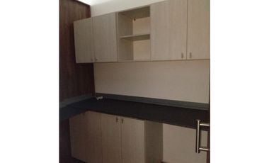 COSTA DEL ESTE / PENINSULA CENTER / 91M / 2 PARKING / SEMI MOBLADA