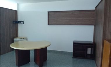 COSTA DEL ESTE / PENINSULA CENTER / 91M / 2 PARKING / SEMI MOBLADA