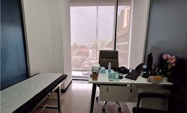 12 DE OCTUBRE / LIBERTY PLAZA / 202M / CONSULTORIO / PLANTA ALTA