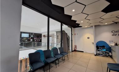 12 DE OCTUBRE / LIBERTY PLAZA / 202M / CONSULTORIO / PLANTA ALTA