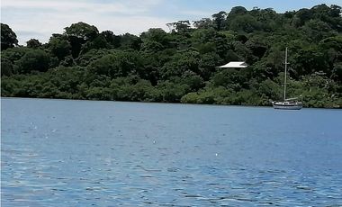 FINCA BOCAS DEL TORO CON PLAYA