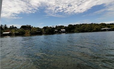 FINCA BOCAS DEL TORO CON PLAYA