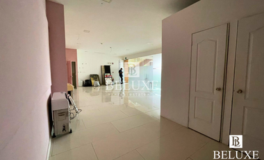 ALQUILER DE LOCAL COMERCIAL EN FLOR PLAZA,BELLA VISTA (P)(12)