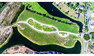 VENTA DE CASA EN SANTA MARIA PARA ESTRENAR 664M2 MLD