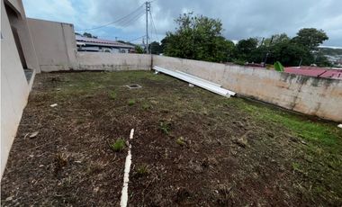 SAN ANTONIO / 250M / 3 HABITACIONES / 3 PARKING / TERRAZA / PATIO