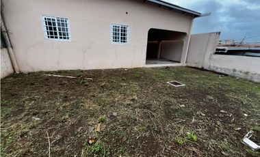 SAN ANTONIO / 250M / 3 HABITACIONES / 3 PARKING / TERRAZA / PATIO