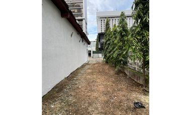 SAN FRANCISCO / 500M / 6 PARKING / FRENTE A VIA / PLANTA BAJA