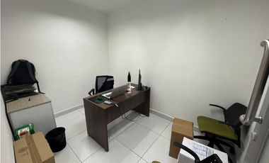 LOCAL / OBARRIO / 465M / DIVISIONES / PLANTA BAJA